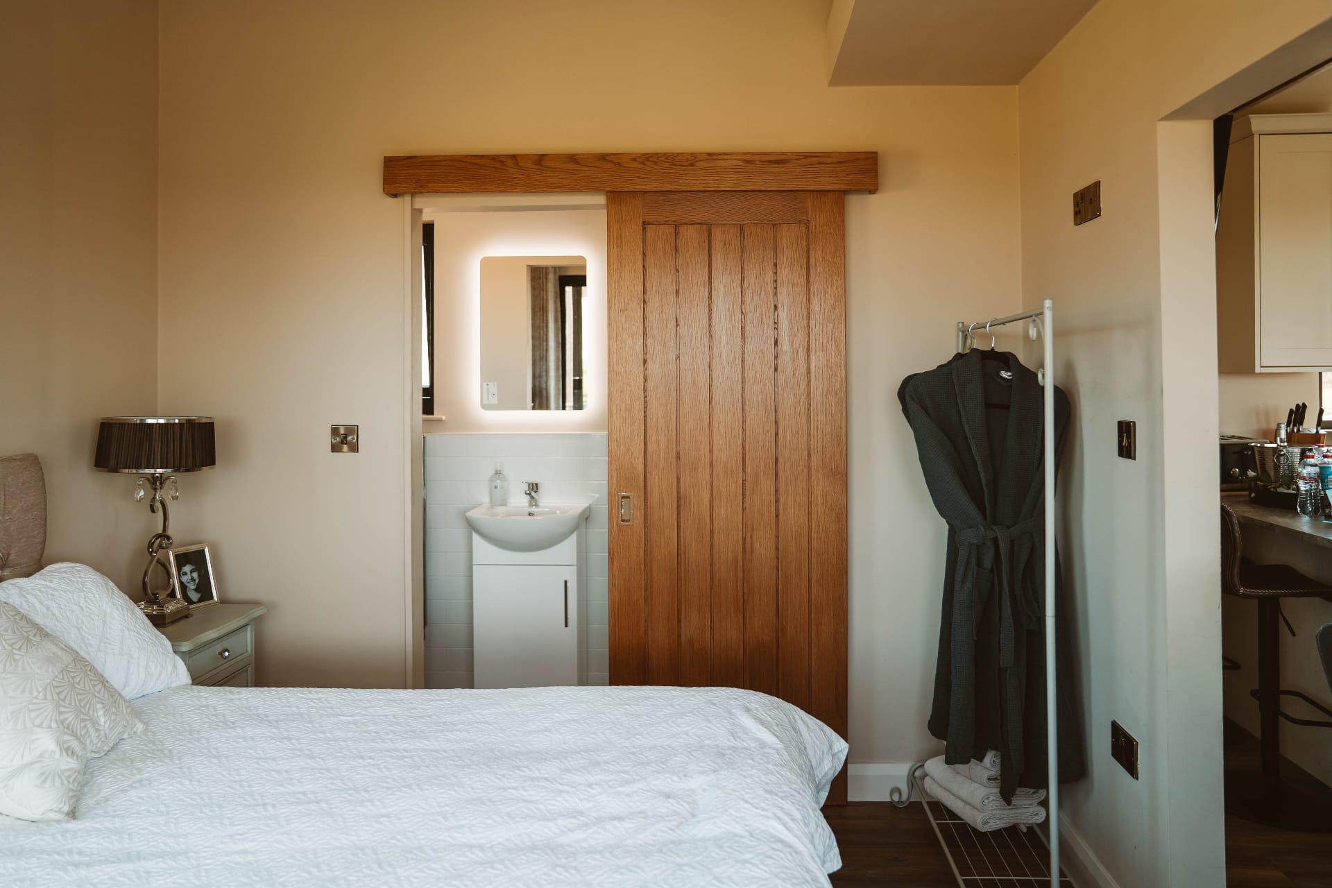 Guesthouse bedroom