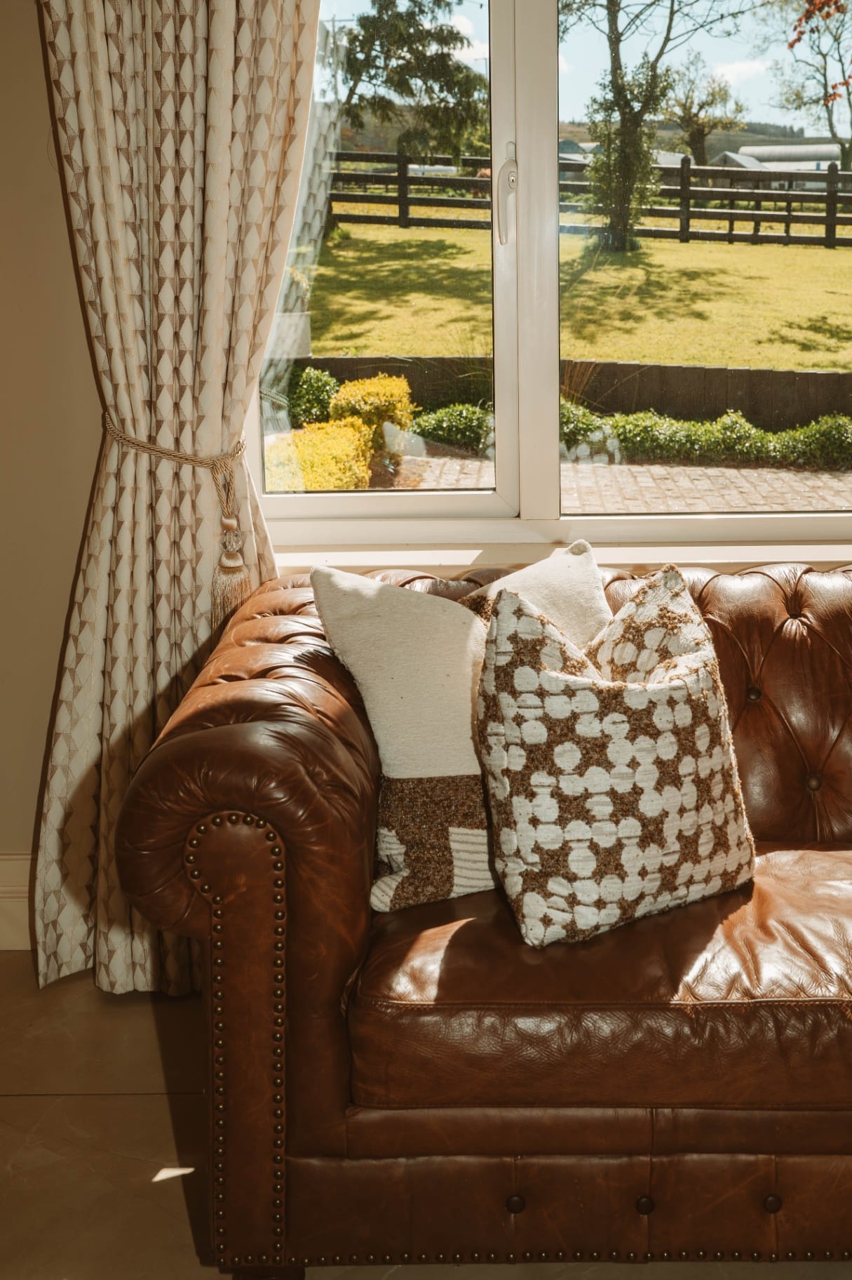Chesterfield sofa detail at the Farmhouse